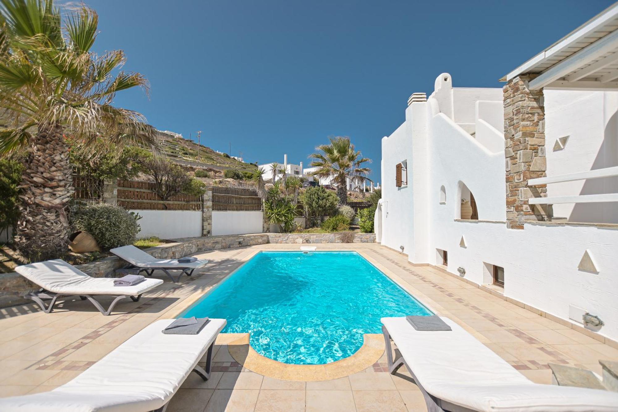 4 Bedroom Villa Valerie With Private Swimming Pool Stelida  Exterior photo