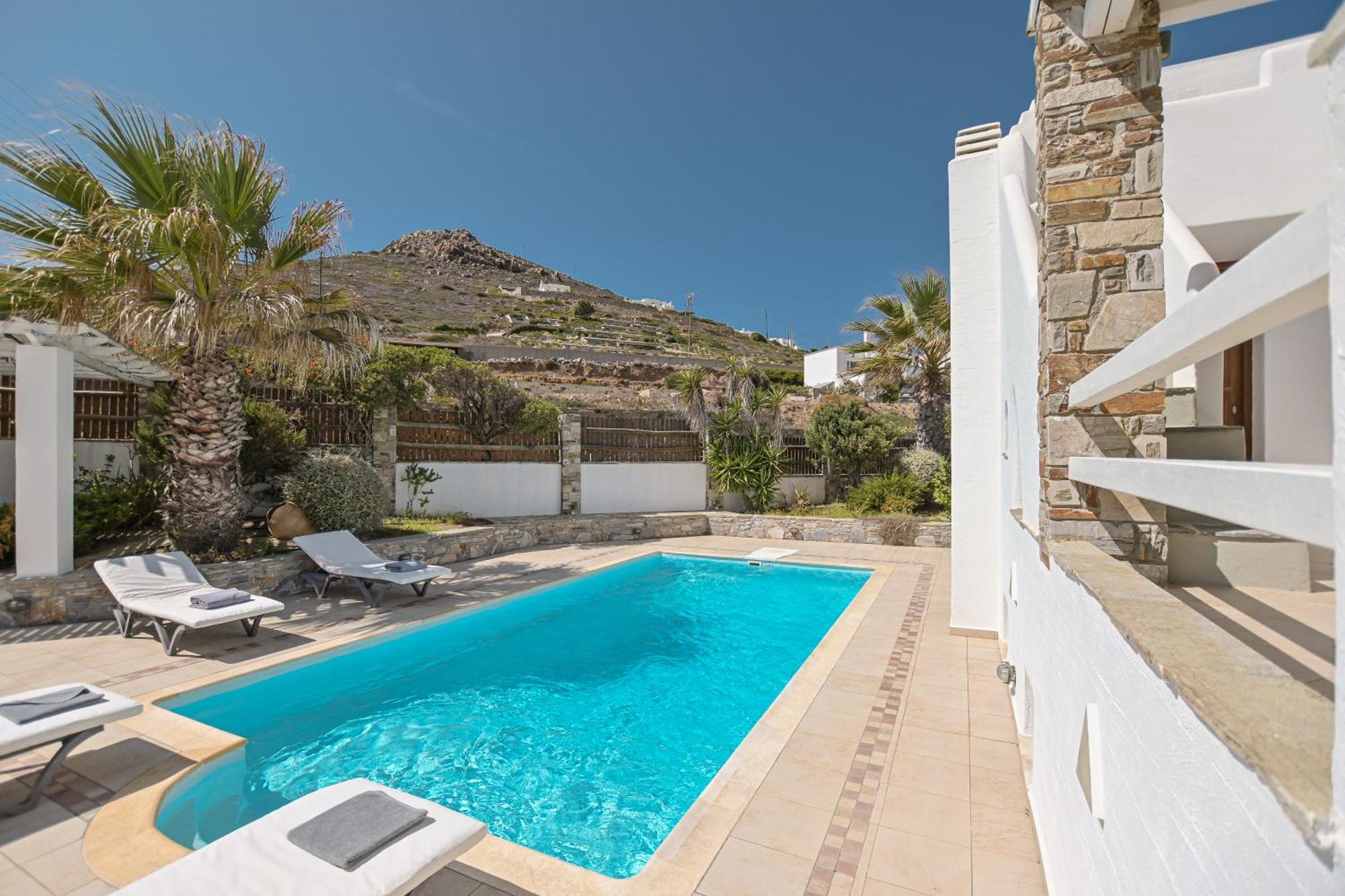 4 Bedroom Villa Valerie With Private Swimming Pool Stelida  Exterior photo